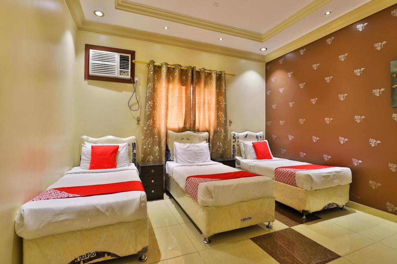 Capital O 324 Green House Hotel Абха Екстер'єр фото