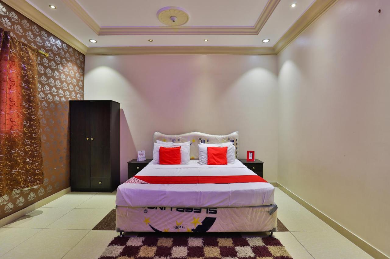 Capital O 324 Green House Hotel Абха Екстер'єр фото